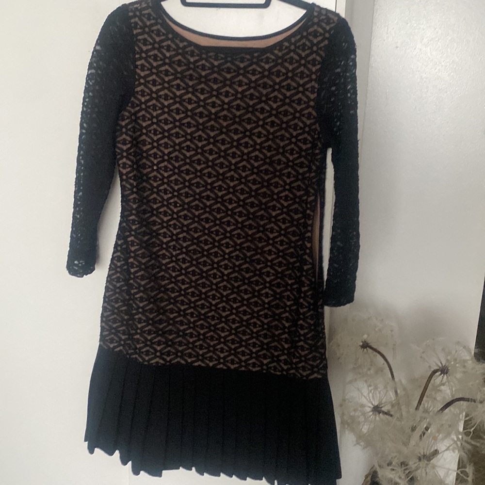Black Lace Dress Short Party Pleated Size Medium Mark + James Badgley Mishka - Picture 8 of 12
